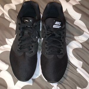 Nike Downshifter 7 Running Shoes